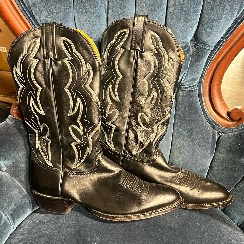 Nocona men’s western boots 11B